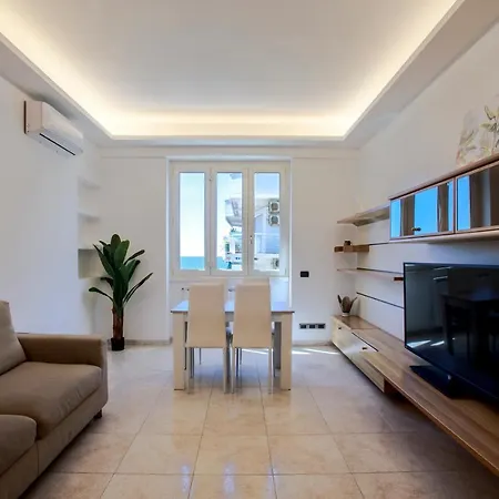 Ostia Holiday Tartane Apartment *